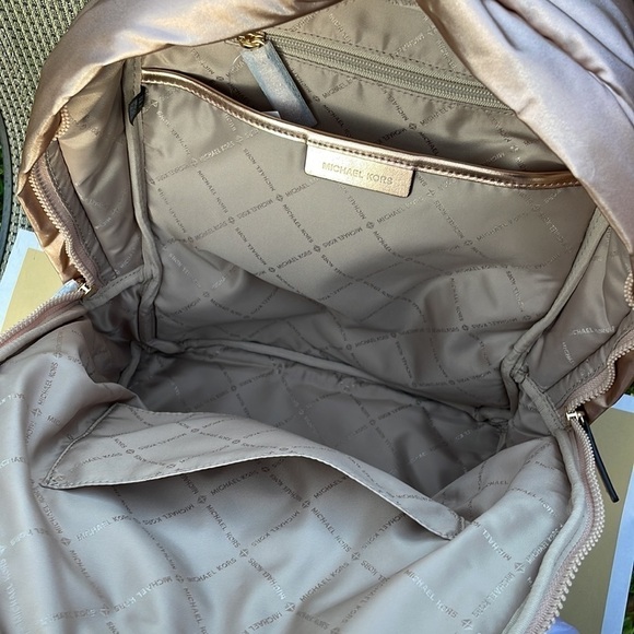 Michael Kors Rae Medium Quilted Golden Backpack - Picture 8 of 9